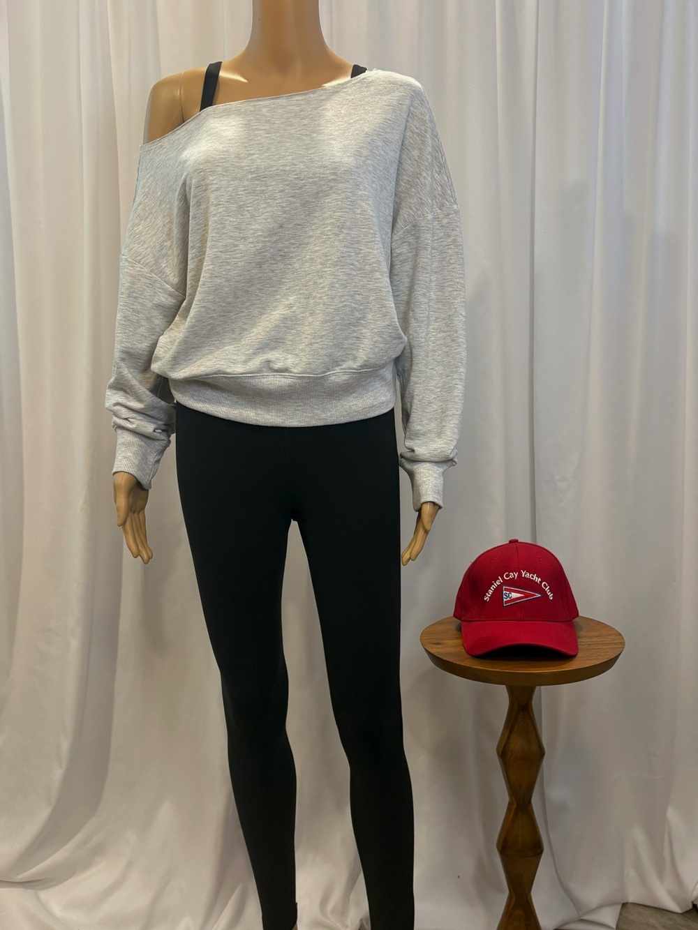 DSG Dick’s Sporting Goods Heather Grey Off-Shoulder 80s Style Sweatshirt - - Picture 2 of 6